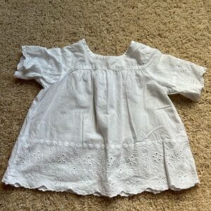H&M Cute white blouse for baby girl.